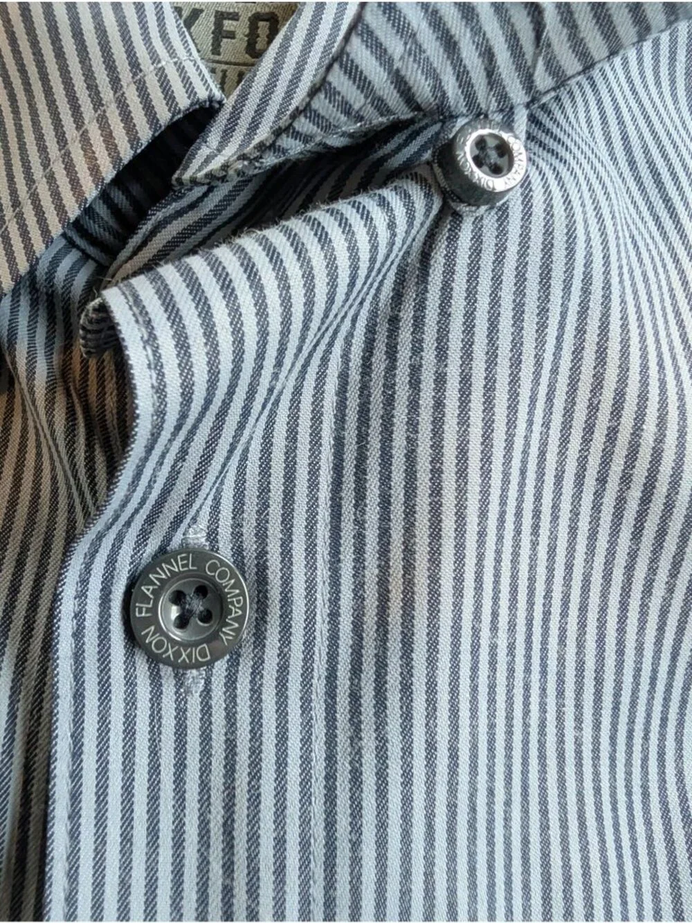 Dixxon Workforce Mens M Gray Striped Work Shirt Mechanic Utility Short Sleeve